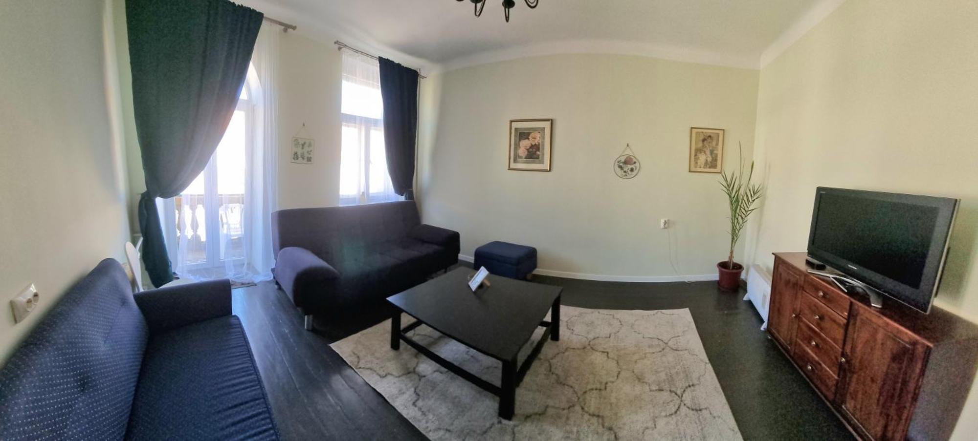 Classy Green Old Town Apartment クライペダ 部屋 写真