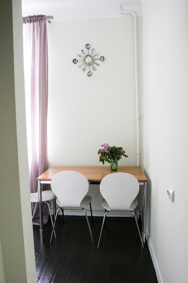 Classy Green Old Town Apartment クライペダ エクステリア 写真
