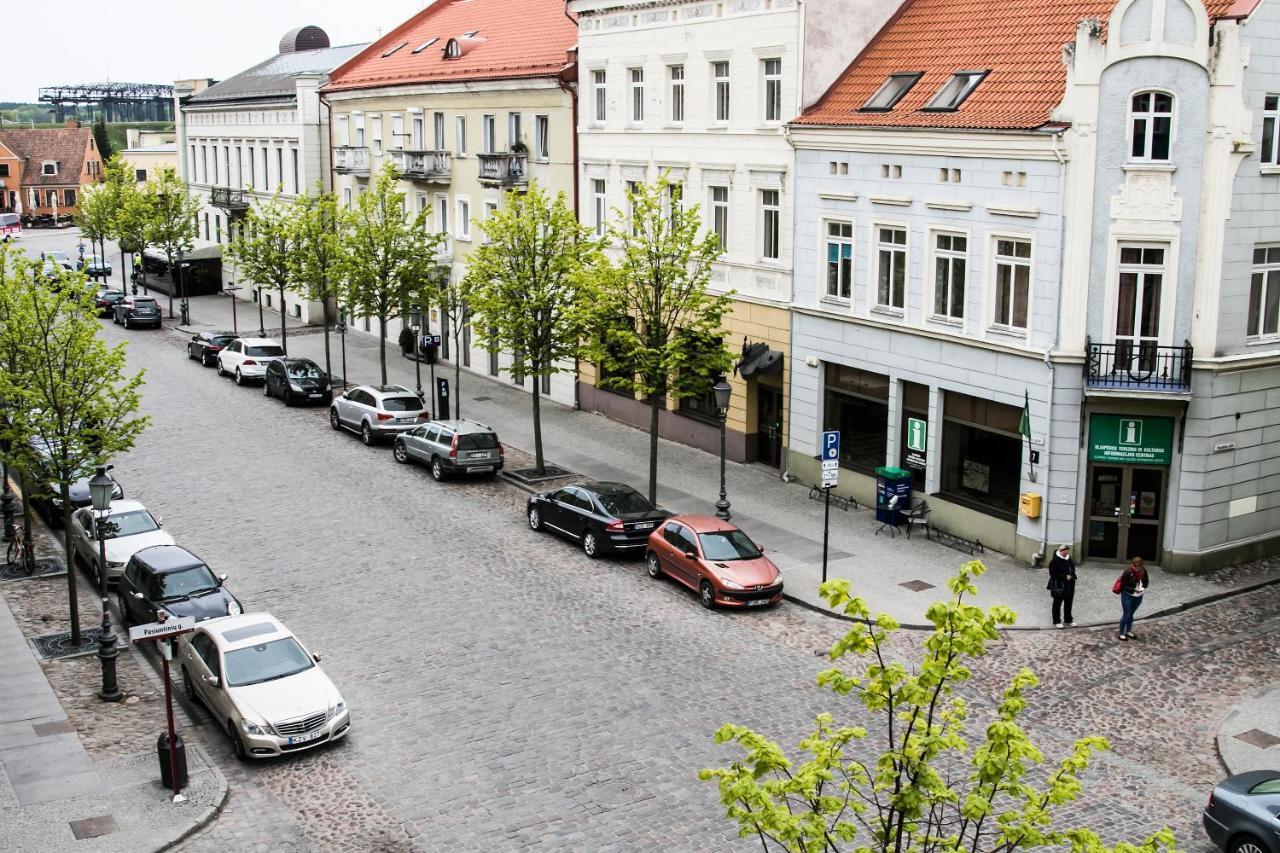 Classy Green Old Town Apartment クライペダ エクステリア 写真